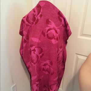 NWT Thailand scarf berry